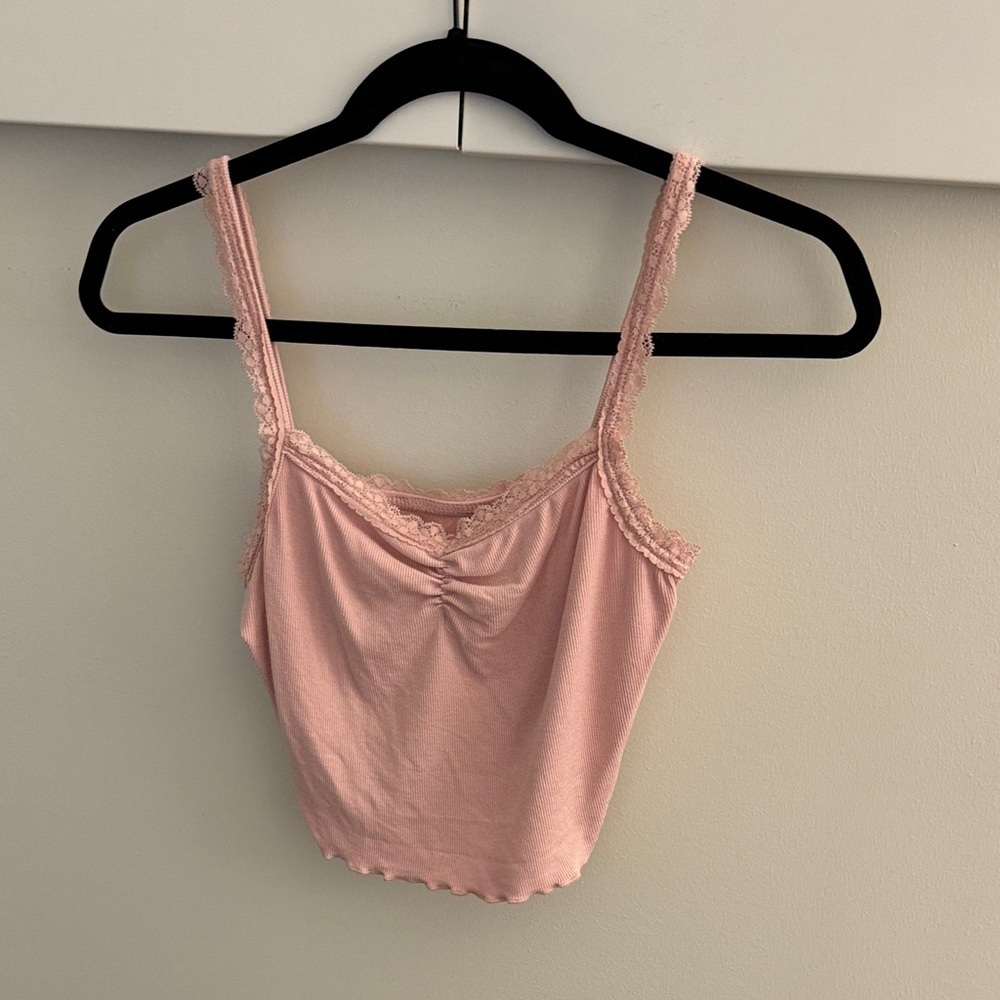 Pink Lace Trim Cami cropped tank - Picture 4 of 5
